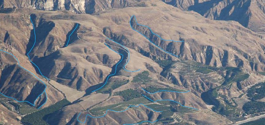 Alaska IfSAR Deliverables Digital Breaklines Delineate ridges, valley bottoms, river banks Created to help