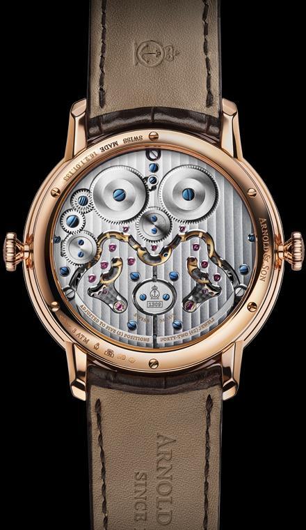No less impressive than the watch s technical features is its aesthetic appeal, and in particular its symmetry, which is largely determined by the positioning of the elements in the dual movement,