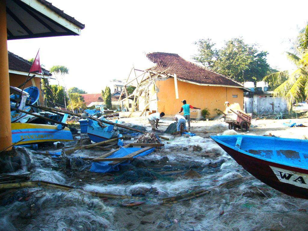 2006 Java tsunami