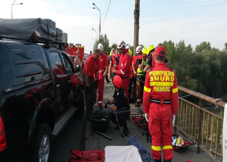 field of rescue and support in case of disasters POSITIVE EXPERIENCES: All participants tried to solve