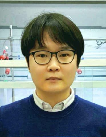 CV of eung Hwan Cho Education: 2001 20052005 B.. in Chemistry KAIT 2005 20062006 Researcher at KAIT 2006 20112011 Ph.D. in Chemistry KAIT (Prof. ukbok Chang) 2011 20122012 Postdoc. at KAIT (Prof.