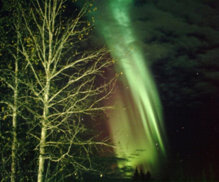 V. 5. Earth aurorare 18 Most aurora occur at latitudes between closed-dipole filed and the regions with open filed lines, apporx 65-70 degrees. Electrons have energies of few kev.