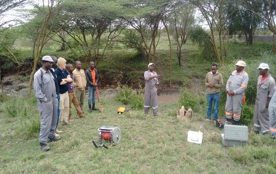 First Technical Report Geophysical experiments near Kajiado town Synthesis Report of First case study within the ISGEAG VIA Water project By: Michel Groen *), Harry Rolf **), and Ammon Muiti ***) *)