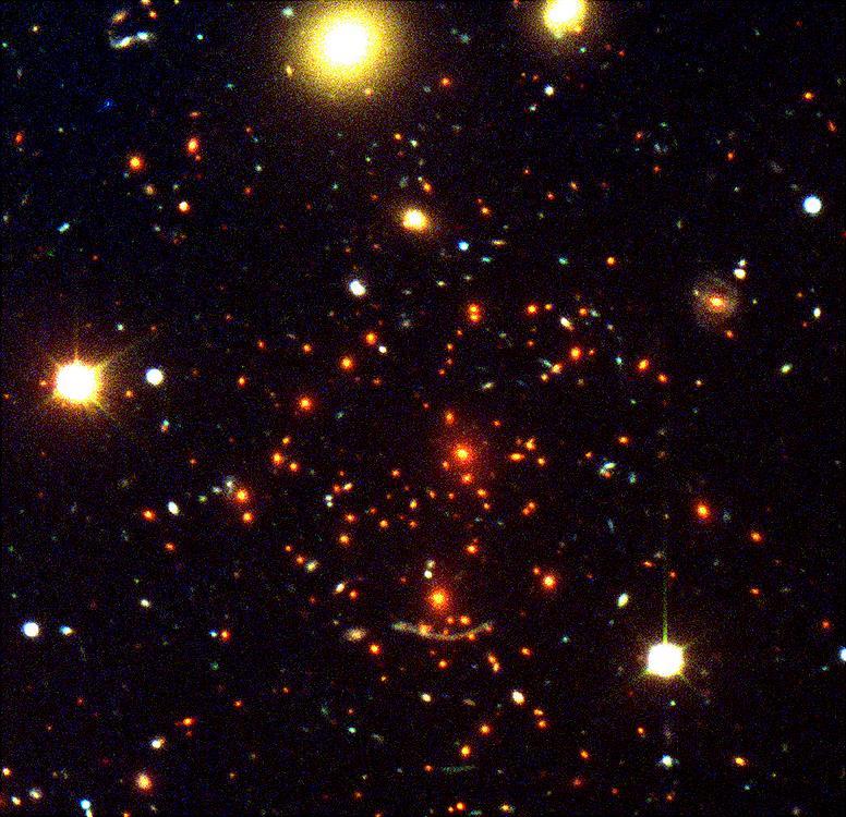 Abell 370, a galaxy cluster at z = 0.