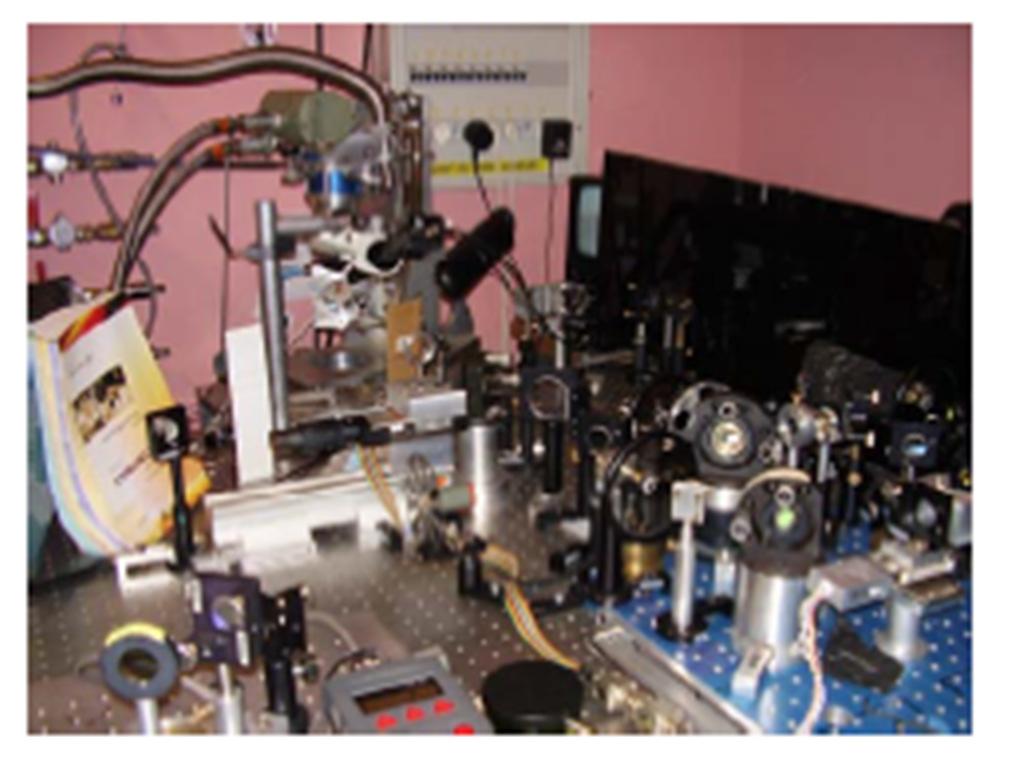 Ultrafast pump-probe reflectivity signal Lab.