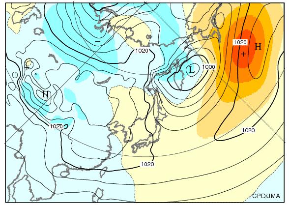 In the first half of winter, southerly wind anomalies prevailed over southern China (Figure 26), where extreme high temperatures were observed in December and January (Figure 15) in association with