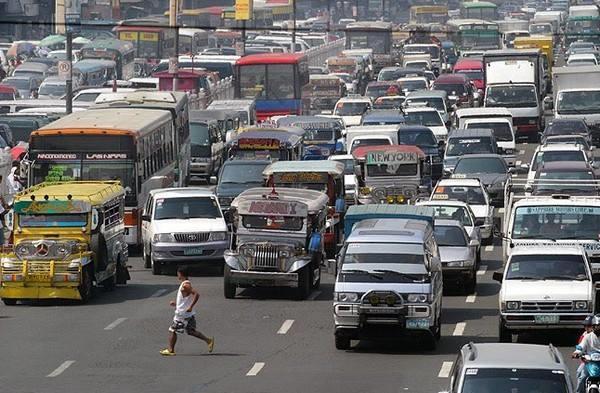 IoT on Traffic Law Enforcement to Vehicles with the Use of Accurate Plate Recognition with Violation Checking and Recording System Main Problem In the Philippines Traffic congestion Photo: