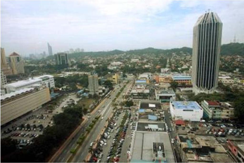 Example 1: Petaling Jaya A satellite town of Kuala Lumpur, adopted LA 21 Established in 1952 with an area of 19.