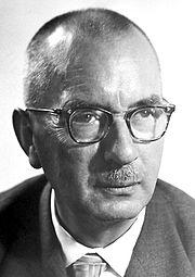 the early 1950s, Ziegler was interested in oligomerization of ethene by aluminium alkynes Karl