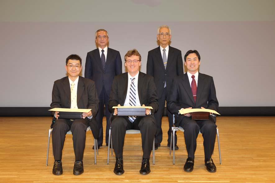 Winners of the 2011 Mitsui Chemicals Catalysis Science Award Winners