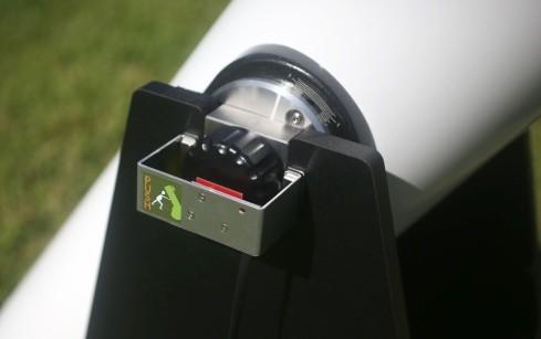 The electronics installed on the Dobsonian is exposed outdoors to enhance the wireless data transferring.