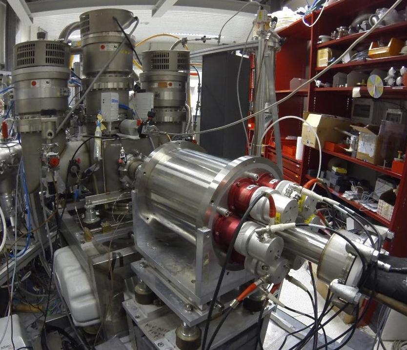 scintillator, BGO (Z = 83, ρ = 7,13 gcm-3) high efficiency ~ 70 % (Eγ ~ 9 MeV) Large detector : cylinder