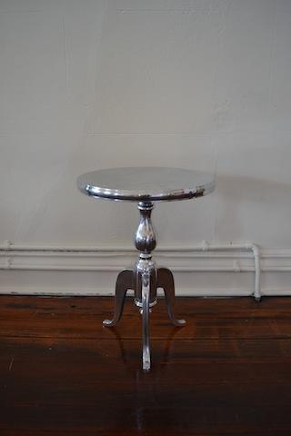 table H 900mm D 550mm $55.