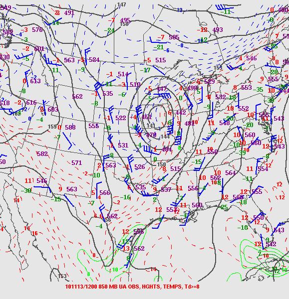 The 0 C isotherm extends across central Iowa northeastward to central Wisconsin.
