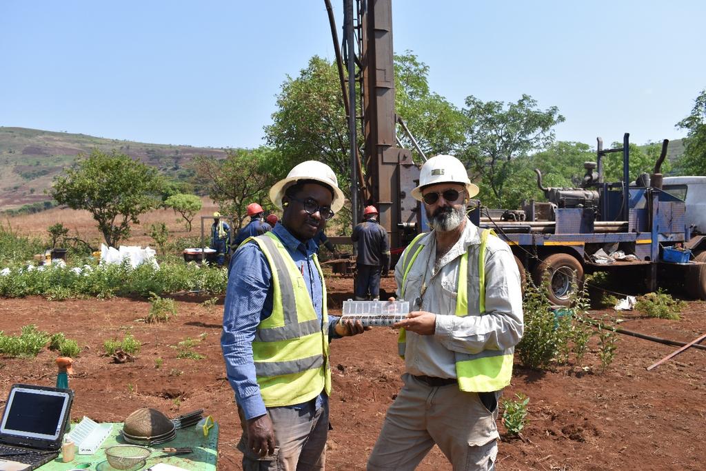 Drilling is progressing efficiently on site at Longonjo and is scheduled for completion in November 2018 prior to the onset of heavy rains.