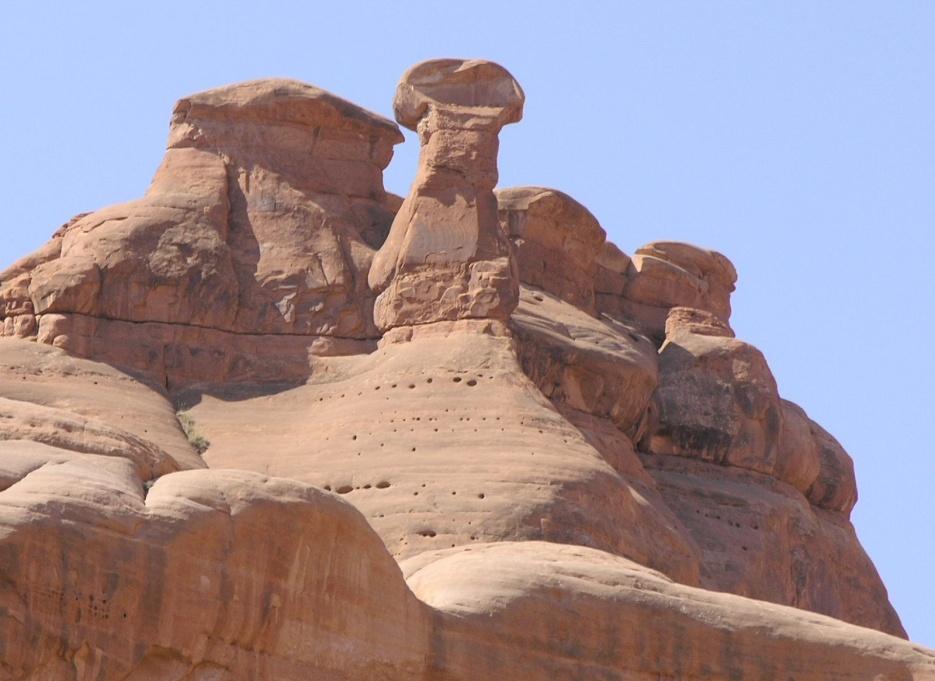 COMMON DETRITAL SEDIMENTARY ROCKS Sandstone is the name given to any rock in which sand size