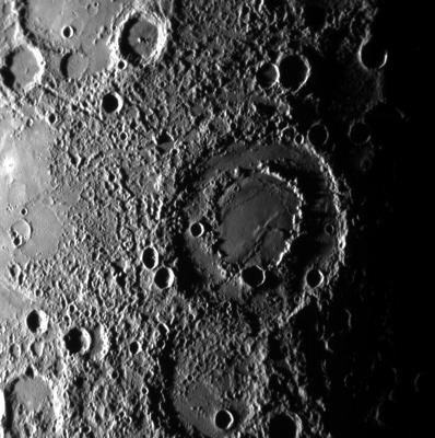 5km deep, Moon) Bigger still you, you get a peak ring inside the crater (Tycho 85km, King