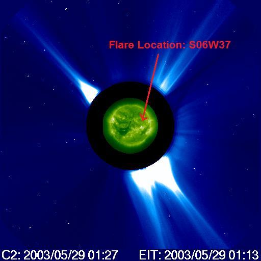 The GOES soft X-ray light curve (bottom) with the time of LASCO C2 image at 01:27 UT shown as a vertical line (Image: SOHO LASCO CME Catalogue).