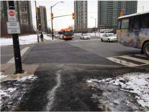 January 25, 2016 File: 165011005 Page 9 of 11 Reference: Square One Drive Extension EA, City of Mississauga - Site Visit to Observe Active Transportation Conditions INTERSECTION / SEGMENT Rathburn