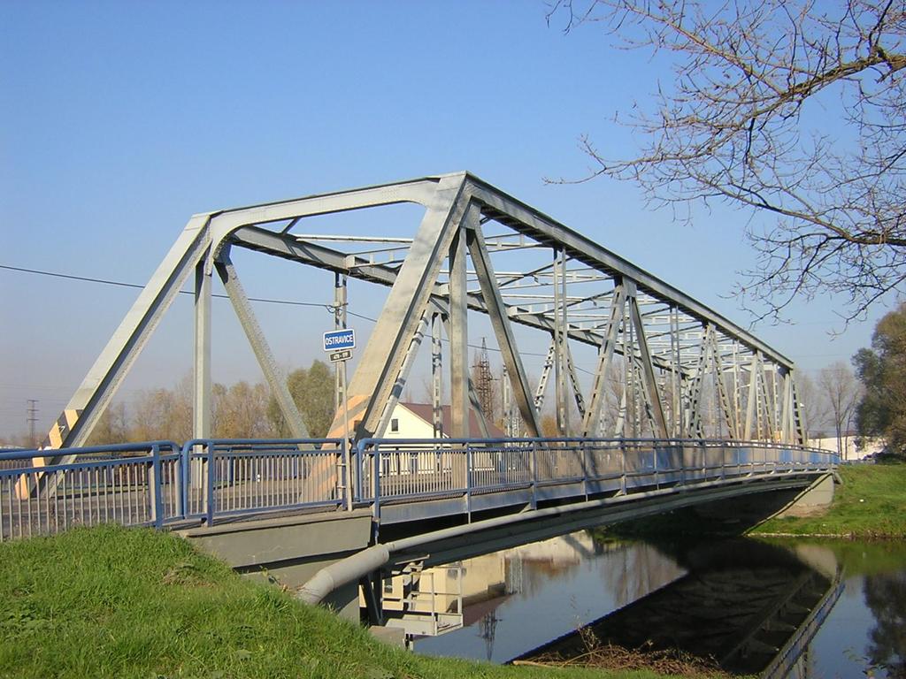 Road bridge, Ostrava - Hrabová Truss bridge over