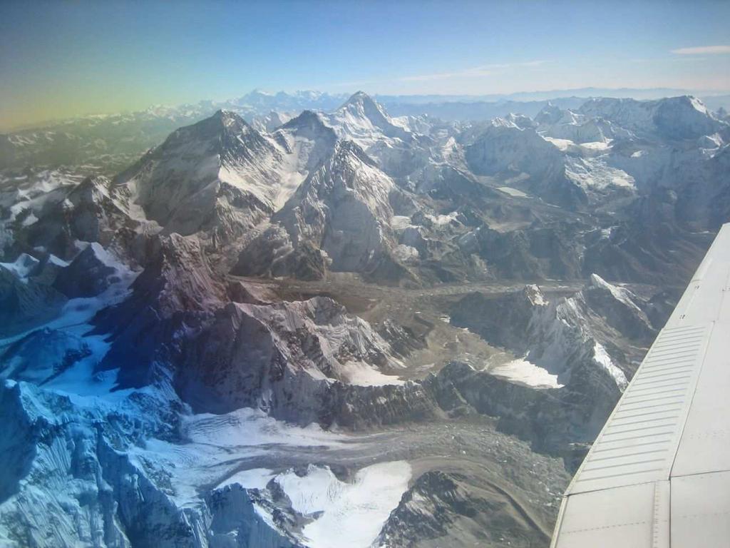 Mt. Everest HIMALAYAN AIRBORNE GRAVITY AND GEOID OF NEPAL -Niraj