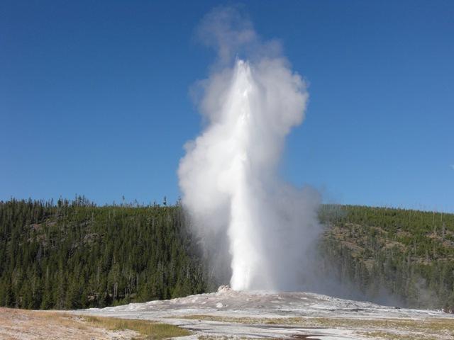 Prediction problem: Old Faithful geyser