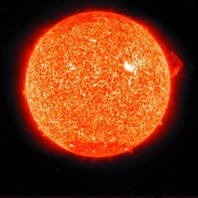 Seeing the Sun with neutrinos Light from the Sun s surface: due to