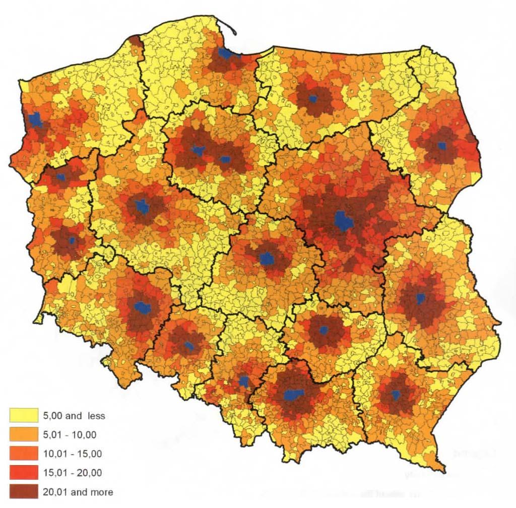 Percentage of people commuting to voivodship (NUTS2)