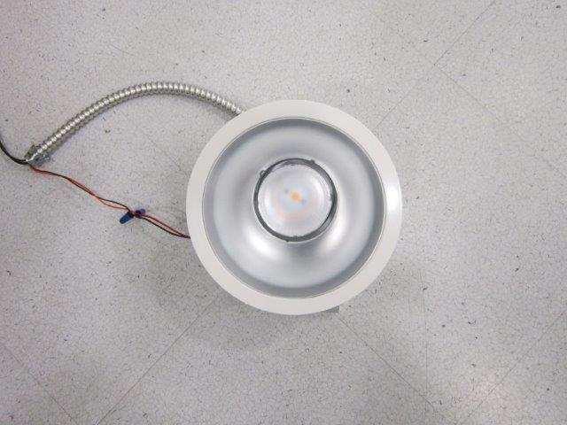NVLAP Lab Code 500077-0 Product Information Manufacturer Model Number (SKU) Serial Number LED Type Cree Inc S-DL6-15L-27K w_s-dl6t-w-ss-c PL08049-001 CXB1512 Product Description Fixed downlight with