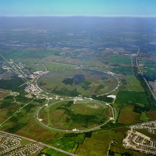 Proton-antiproton collider 7.1.3 The Tevatron collider at Fermilab 1992-1996: Run I, 2 experiments CDF und DØ, s = 1.