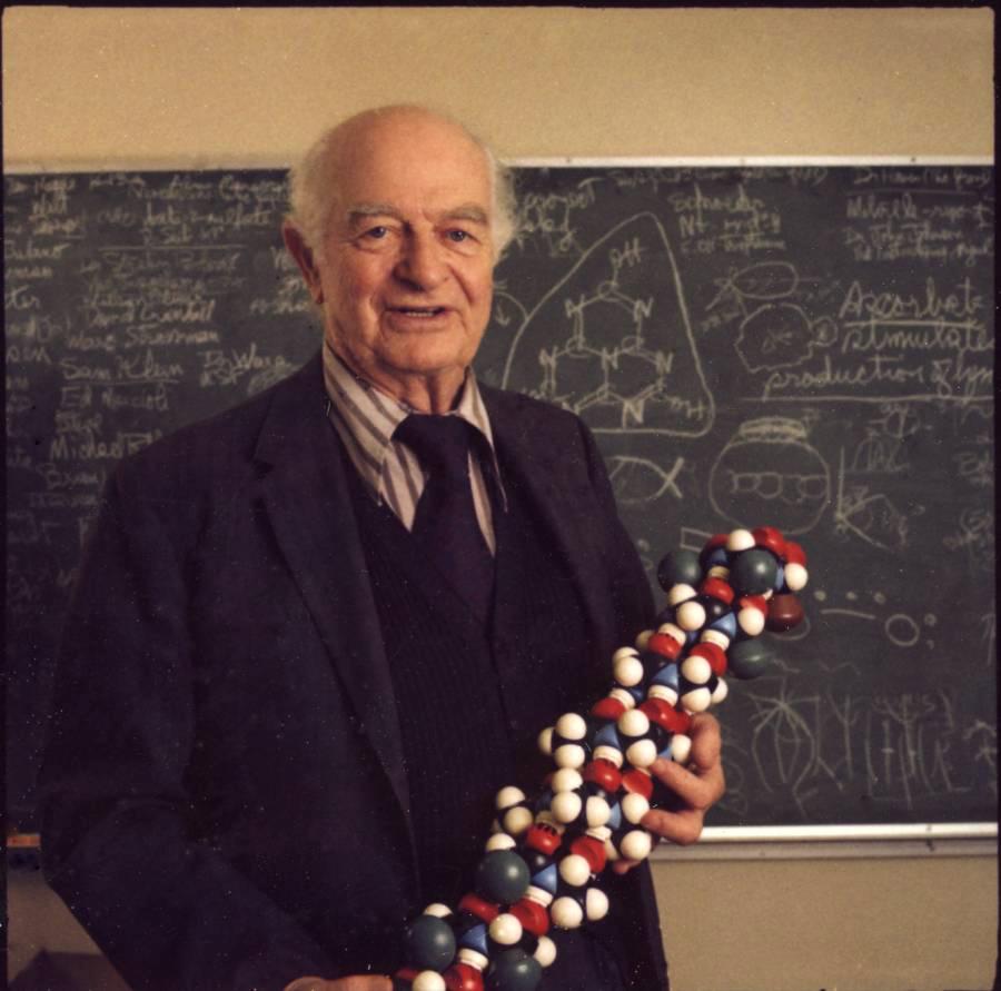 Electronegativity Created by American scientist Linus Pauling Scale: 0.0-4.0 (4.
