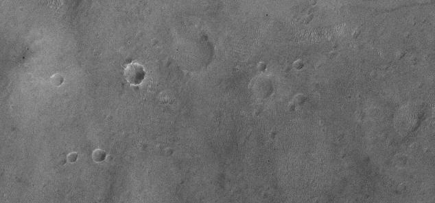 Crater degradation 500 m MOC-NA S06-00539 Protei Regio (south of Capri Chasma) (53.85W, 19.