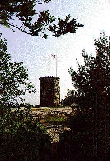 Photo by John Poisson Introduction The Mount Battie Trail heads up the steep south side ending at a stone lookout