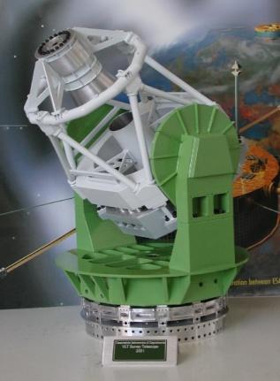 Telescope mounts: equatorial versus alt-azimuth ESO VST n Gravity center location and flexure: In