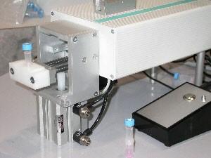 System: Suitable for all vial types Works with deepwell and microplates Dilution of sample and/or standards Prepares dilution series Extractions
