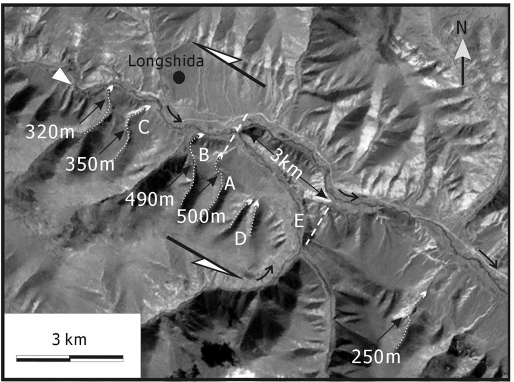 LATE CENOZOIC STREAM DEFLECTION 629 FIG. 5. ETM remote sensing image showing systematic stream deflections of <1 km along the fault trace at Longshida. For location, see Figure 2.
