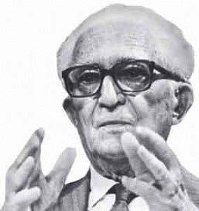Fernand Braudel History: short-term events, medium-term processes over decades, long-term structural processes measured in centuries combine to shape the environment