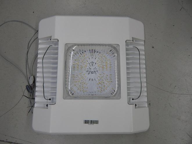 Product Information Manufacturer Model Number (SKU) Serial Number LED Type Cree CPY250-A-xx-D-C-UL-xx-40K or BXCCAxD04-UW7 or XCCAxD04-UW7 PL03375-001 XTE AWT Product Description Cast white painted