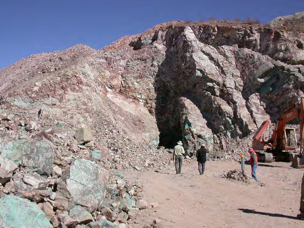 LOS AZULES August 2015 Los Azules is located along the southern extensions of the highly productive Paleocene Mineral Belt in northern Chile that contains numerous important copper, gold and silver