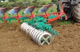 FEATURES & BENEFITS Efficient Soil Preparation - The Packomat levels, re-consolidates, crushes dirt clods, and prepares the seedbed all while plowing. The Packomat works in all conditions.