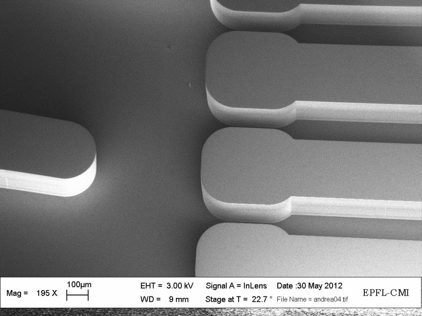 148 The ALICE Collaboration a) b) c) Figure 5.16: a) Picture of a silicon microchannel frame. For the prototyping phase the cover layer is produced in pirex to allow the visual inspection.