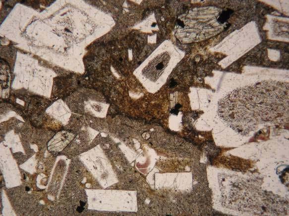 Crustal contamination petrographic observation of small metamorphic
