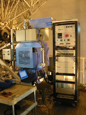 Cryogenic bolometers 4 For high resolution spectroscopy, astronomers use coherent (heterodyne) systems, as in