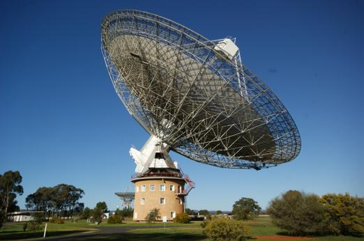 Fast Radio Bursts strong, millisecond radio burst of possibly extragalactic origin H.E.S.