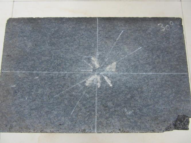 Figure3.2 Indentation of black galaxy granite Figure. 3.2 Indentation of steel gray granite (30 0 index (30 0 index angle) angle) 4.