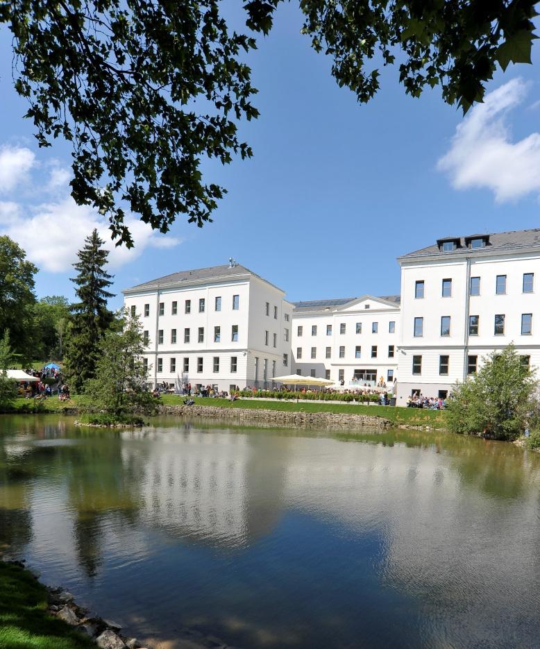 IST Austria (Institute of Science and Technology Austria) institute for basic research opened in 2009 located in outskirts of Vienna Basic Research at IST Austria curiosity-driven,