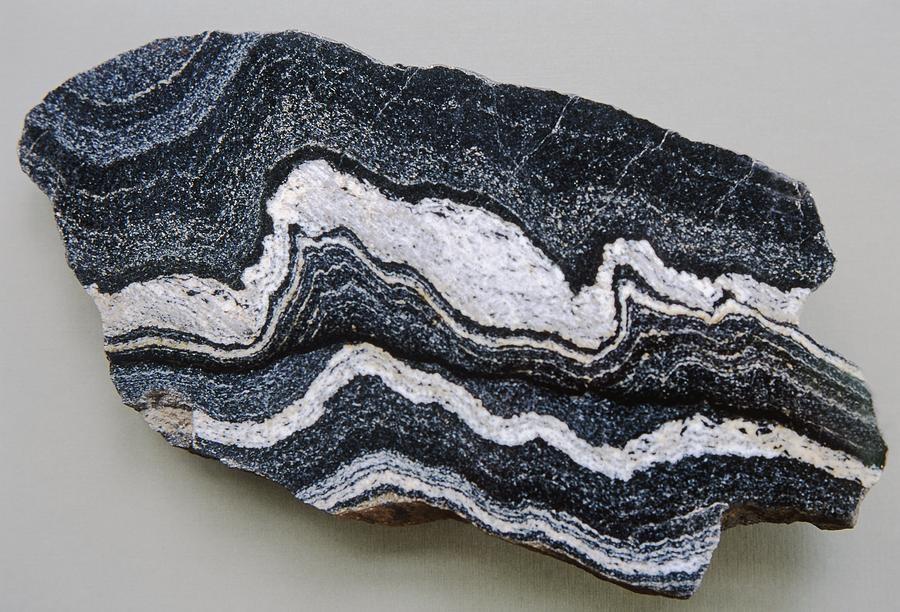 Metamorphic Rock Metamorphic rocks are formed under the surface of the earth from the metamorphosis (change) that occurs due to intense heat and pressure (squeezing).