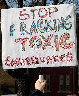 But Does Fracturing Cause Earthquakes While hydraulic fracturing does cause a change in the geologic makeup of a shale formation it is rarely linked with earthquakes.
