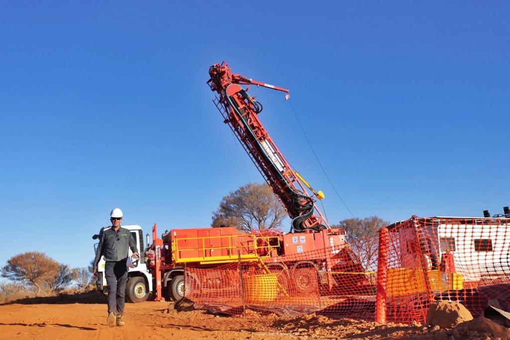 31 May 2018 Apollo Hill Produces More Robust Extensional Drilling Results Highlights: Apollo Hill drilling returns significant near-surface extensional intersections including: AHRC0029, 22m @ 1.