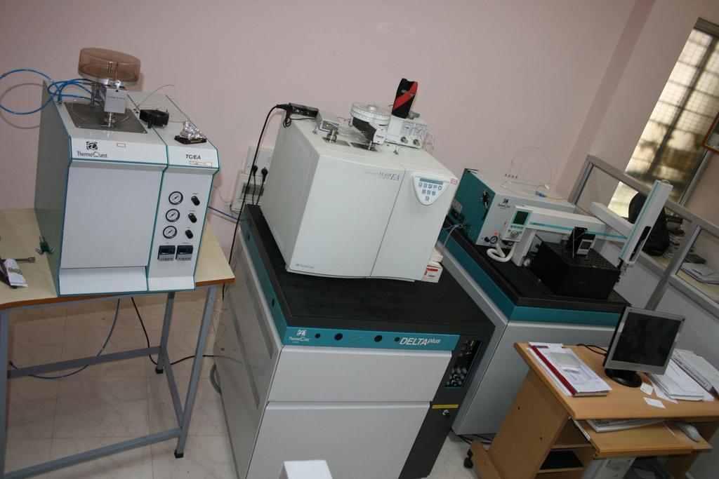 Stable Isotope Mass Spectrometer
